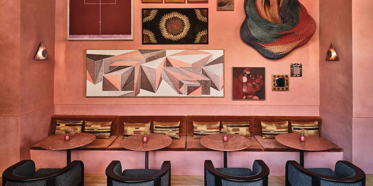 Dahlia Cocktail Bar Tables