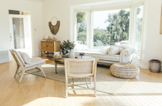 Malibu home living room